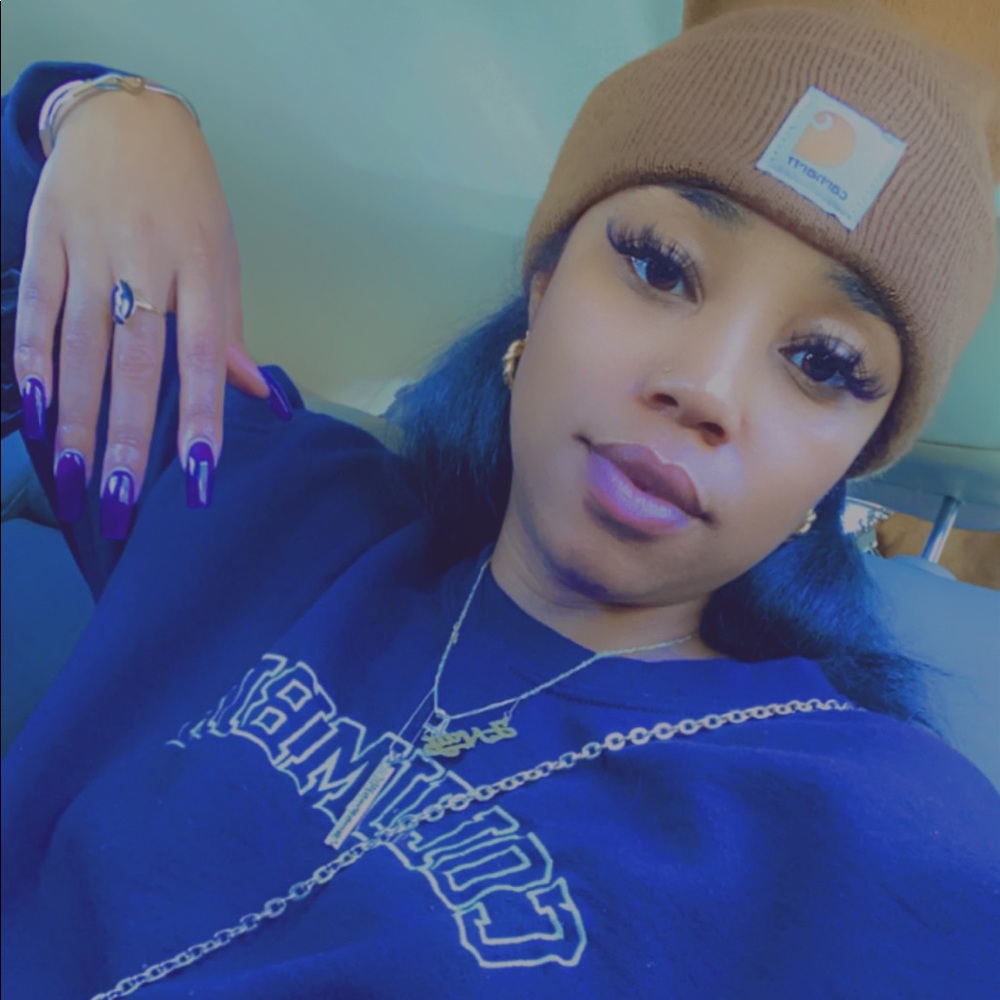 Meet your Posher, J'nay